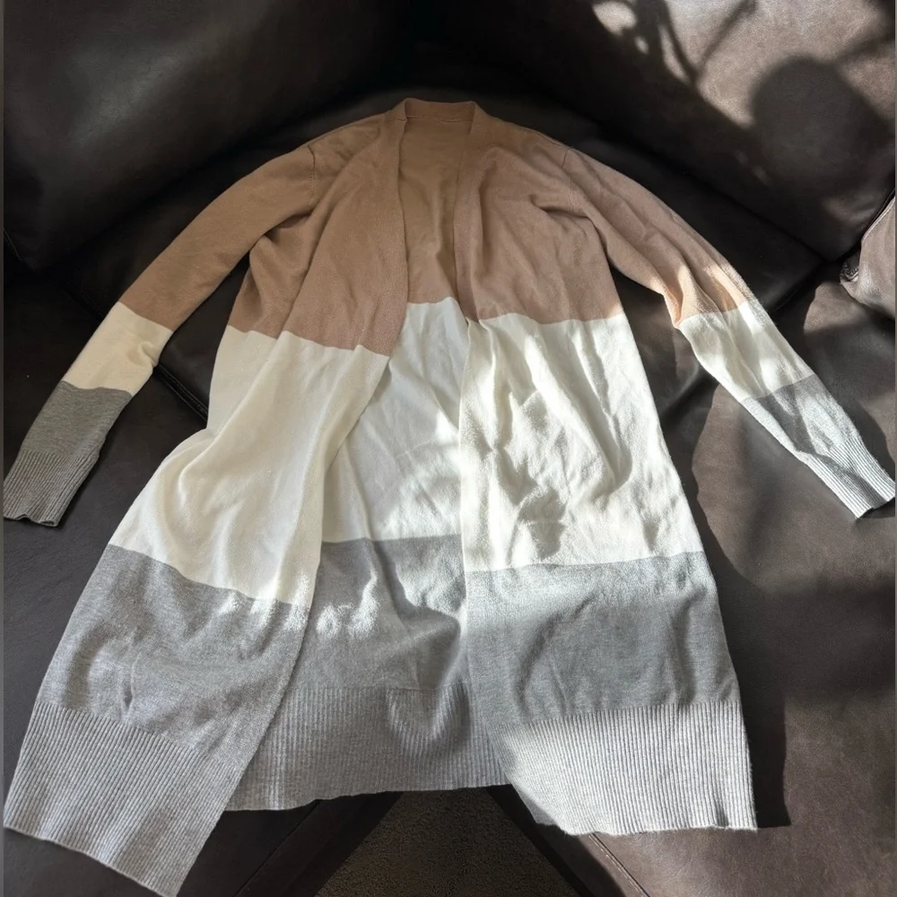 Women’s long lightweight open cardigan - Picture 5 of 6